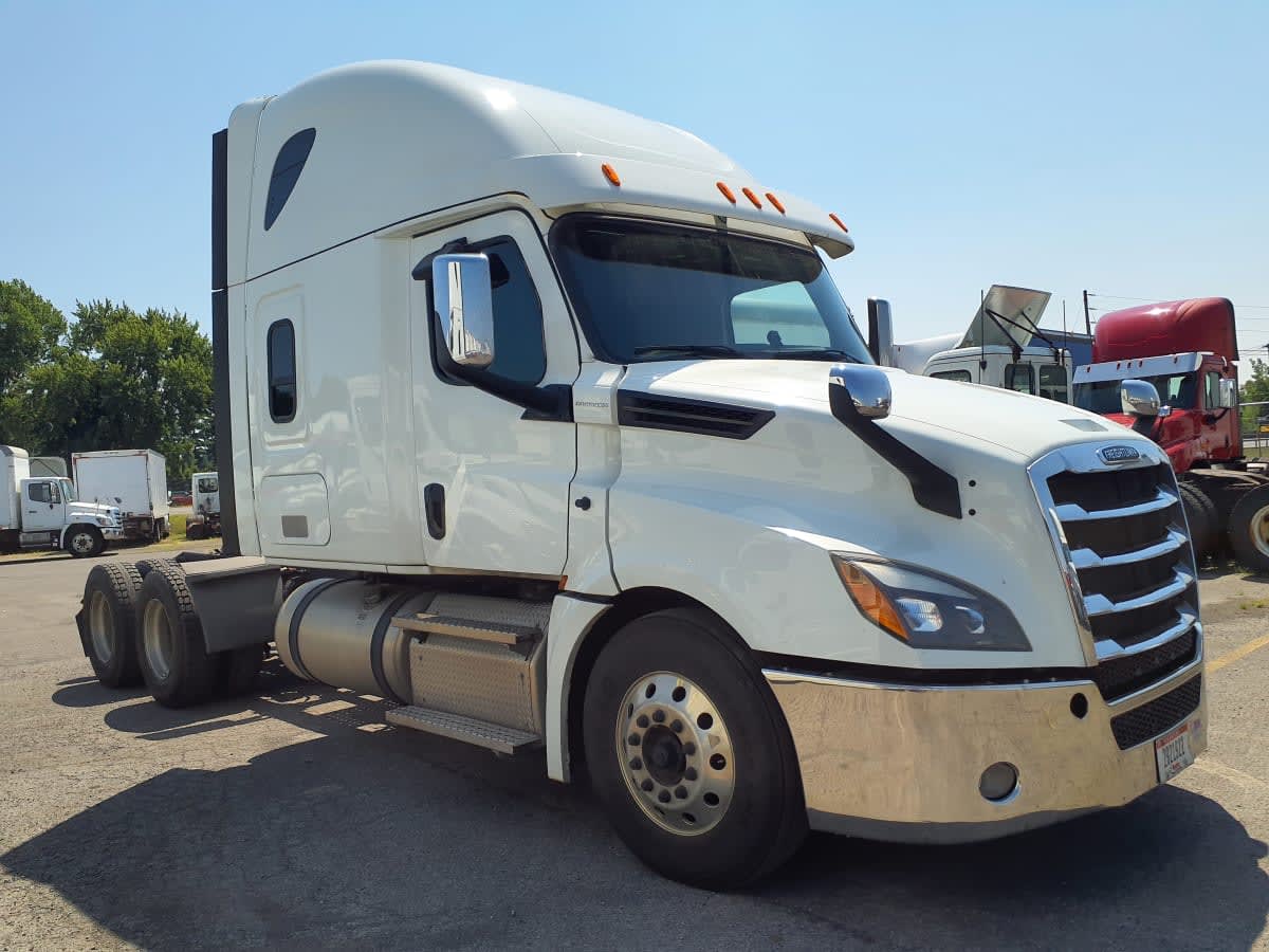 2020 Freightliner - image 3