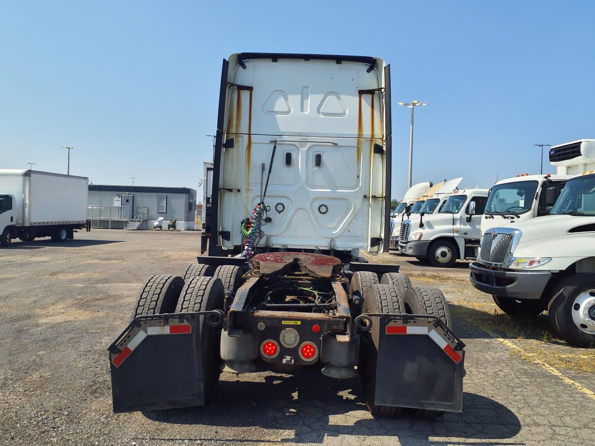 2020 Freightliner - image 5