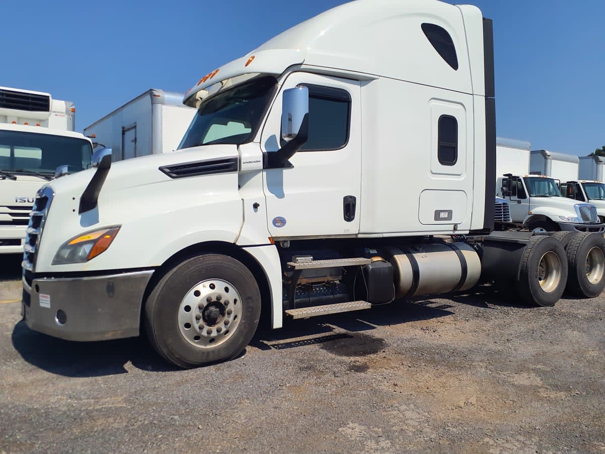 2020 Freightliner - image 1