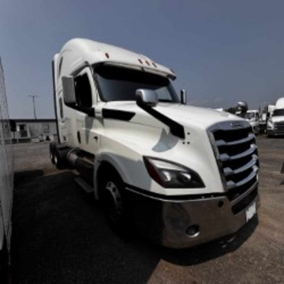 2020 Freightliner - image 3