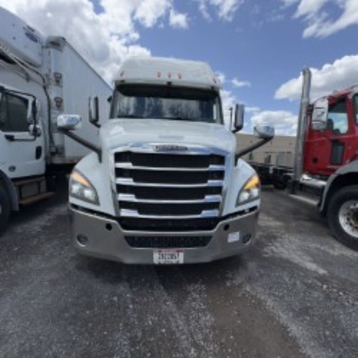 2020 Freightliner - image 2