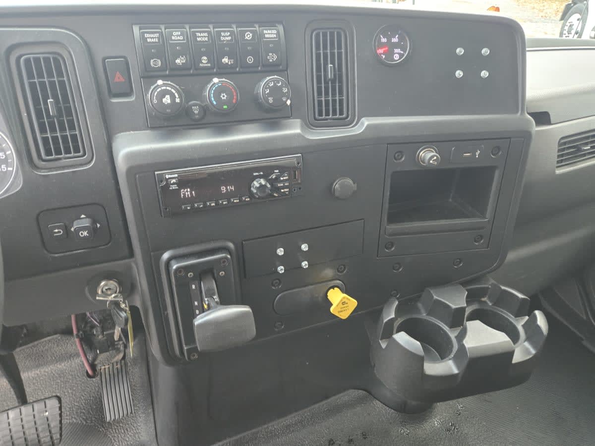 2020 Navistar International MV607 (4X2) 265052