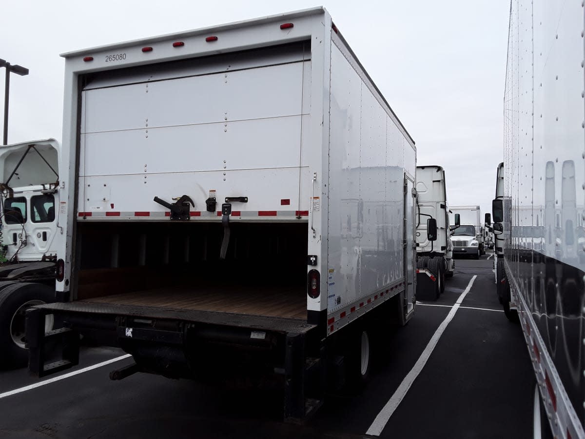 2019 Isuzu NPR 265080