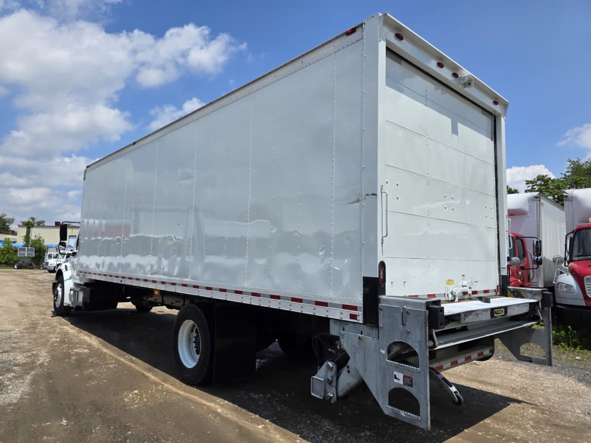 2020 Freightliner M2 106 265093