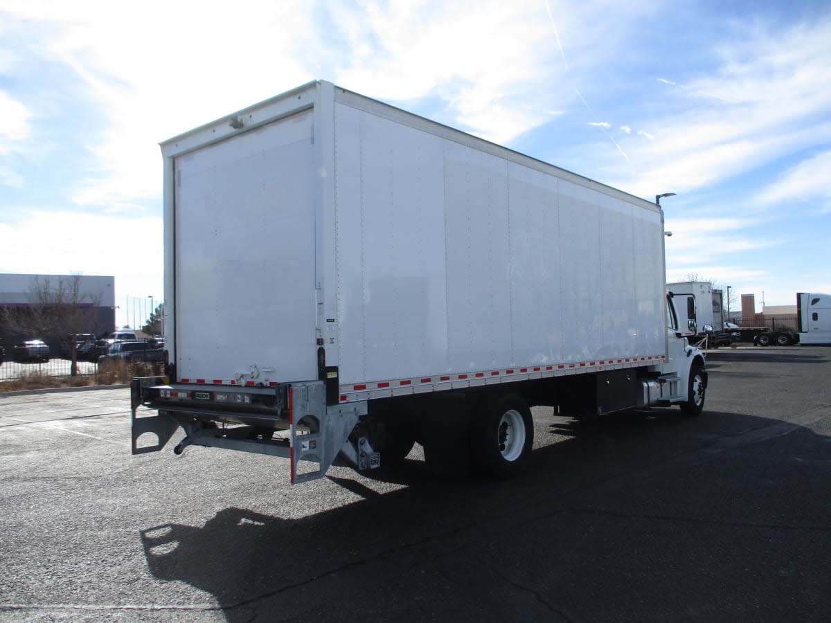 2021 Freightliner M2 106 - image 4