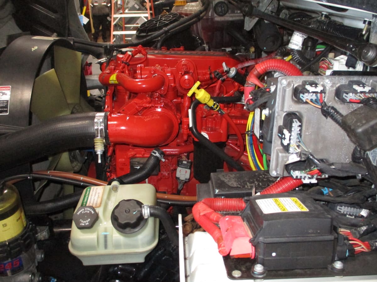 2021 Freightliner M2 106 - image 9