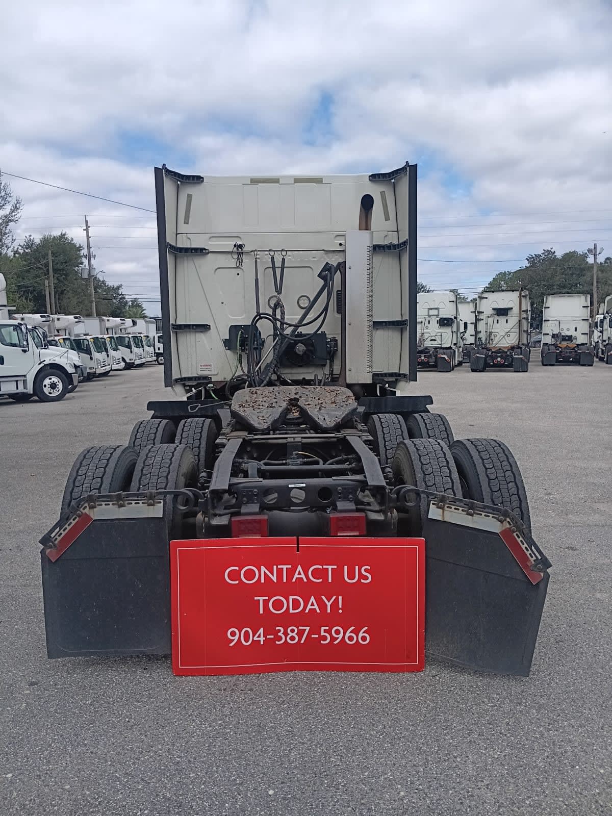 2020 International - image 5