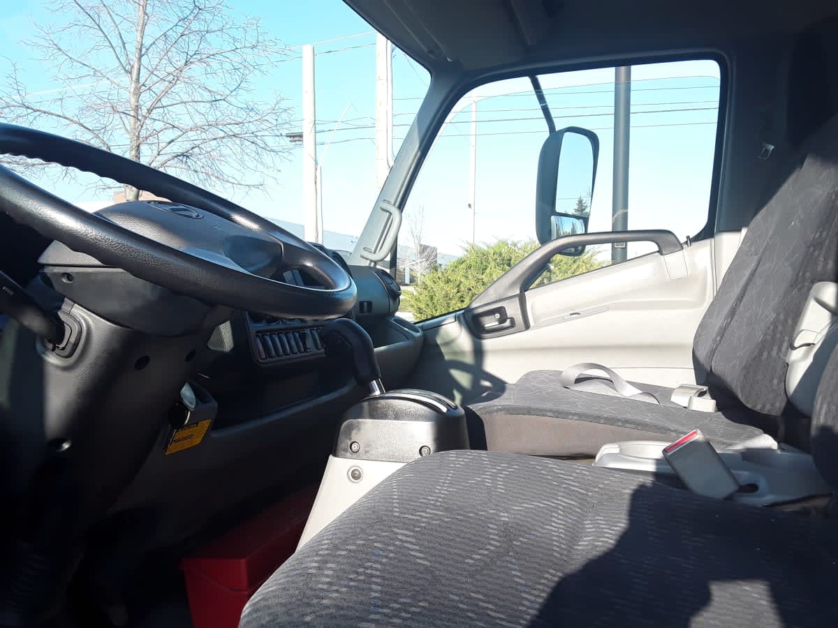 2020 Hino HINO 195 265599