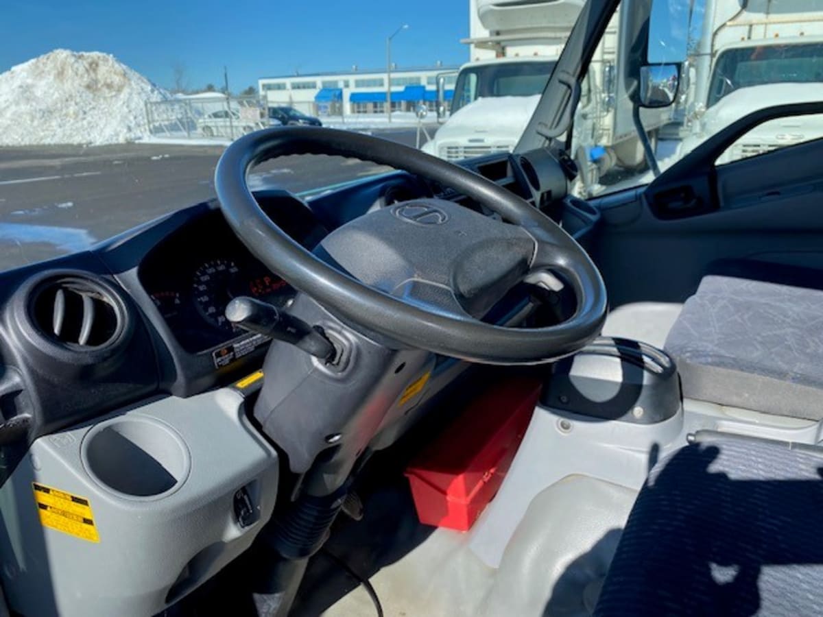 2020 Hino HINO 195 265627