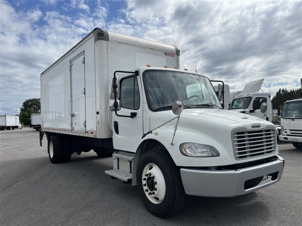 2020 Freightliner/Mercedes M2 106 265638