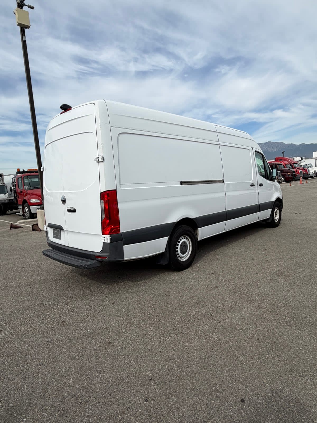 2019 Mercedes-Benz 2500 265683