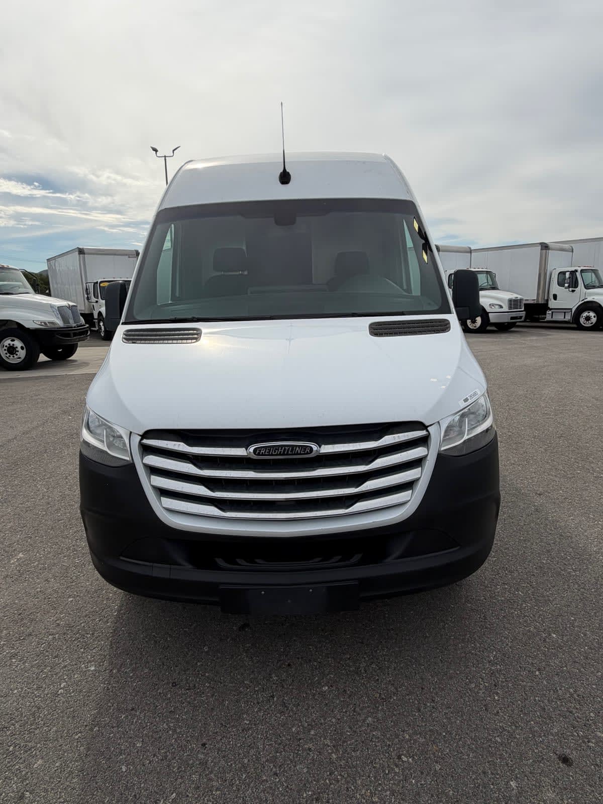 2019 Mercedes-Benz 2500 265683