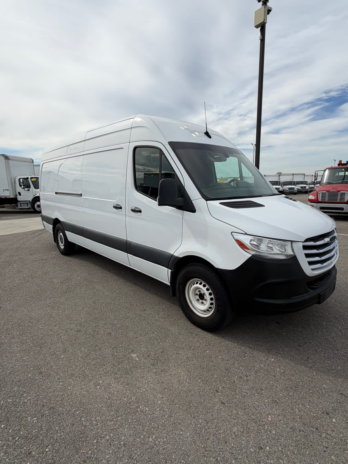 2019 Mercedes-Benz 2500 265683