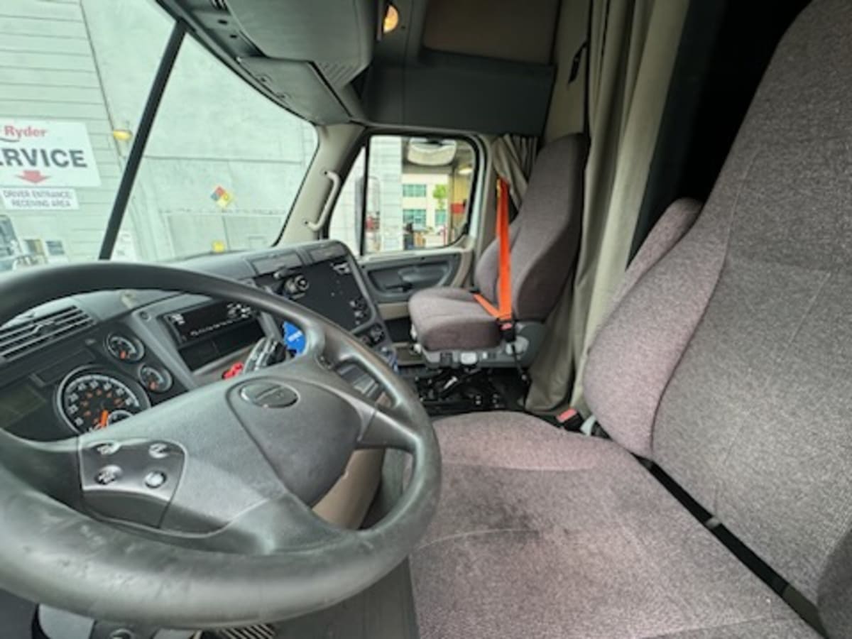 2020 Freightliner/Mercedes CASCADIA 125 265844