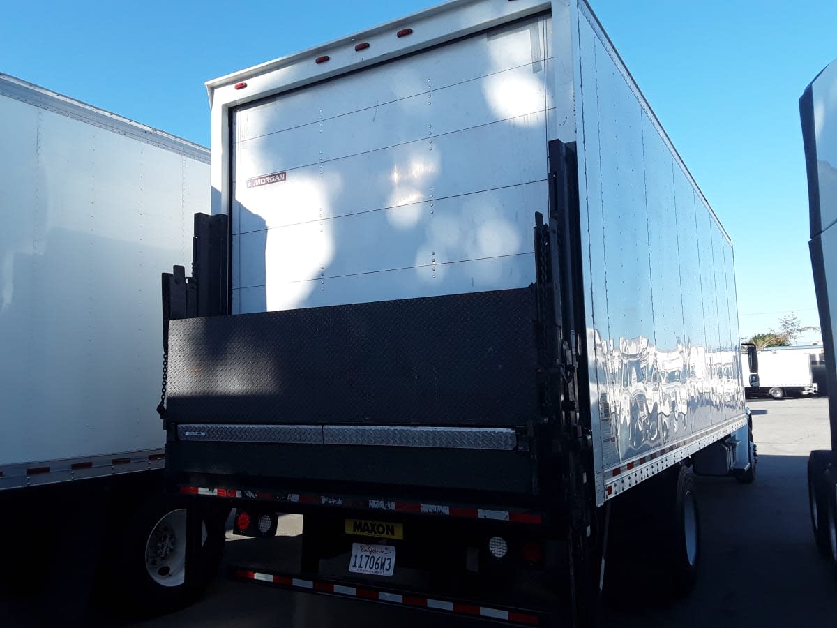 2020 Freightliner/Mercedes M2 106 265879