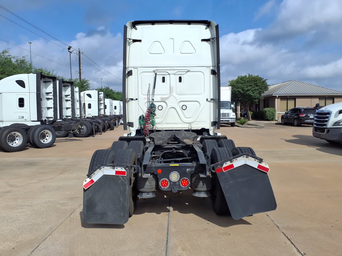 2020 Freightliner/Mercedes NEW CASCADIA PX12664 266211