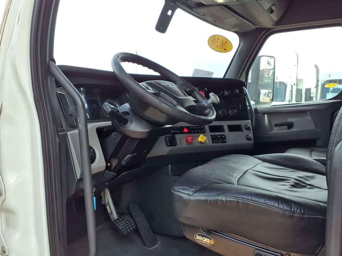 2020 Freightliner/Mercedes NEW CASCADIA PX12664 266211