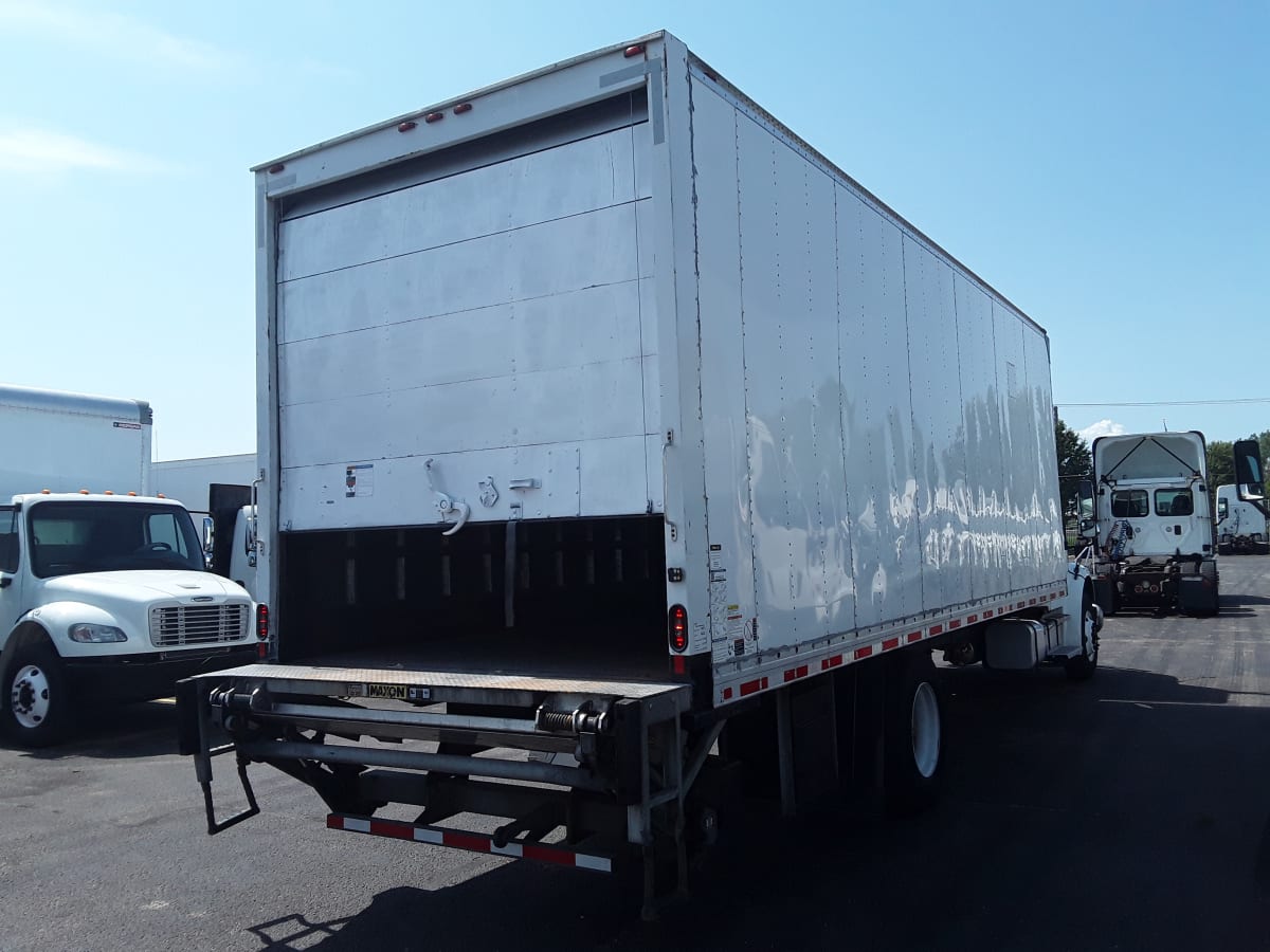 2021 Freightliner/Mercedes M2 106 266371