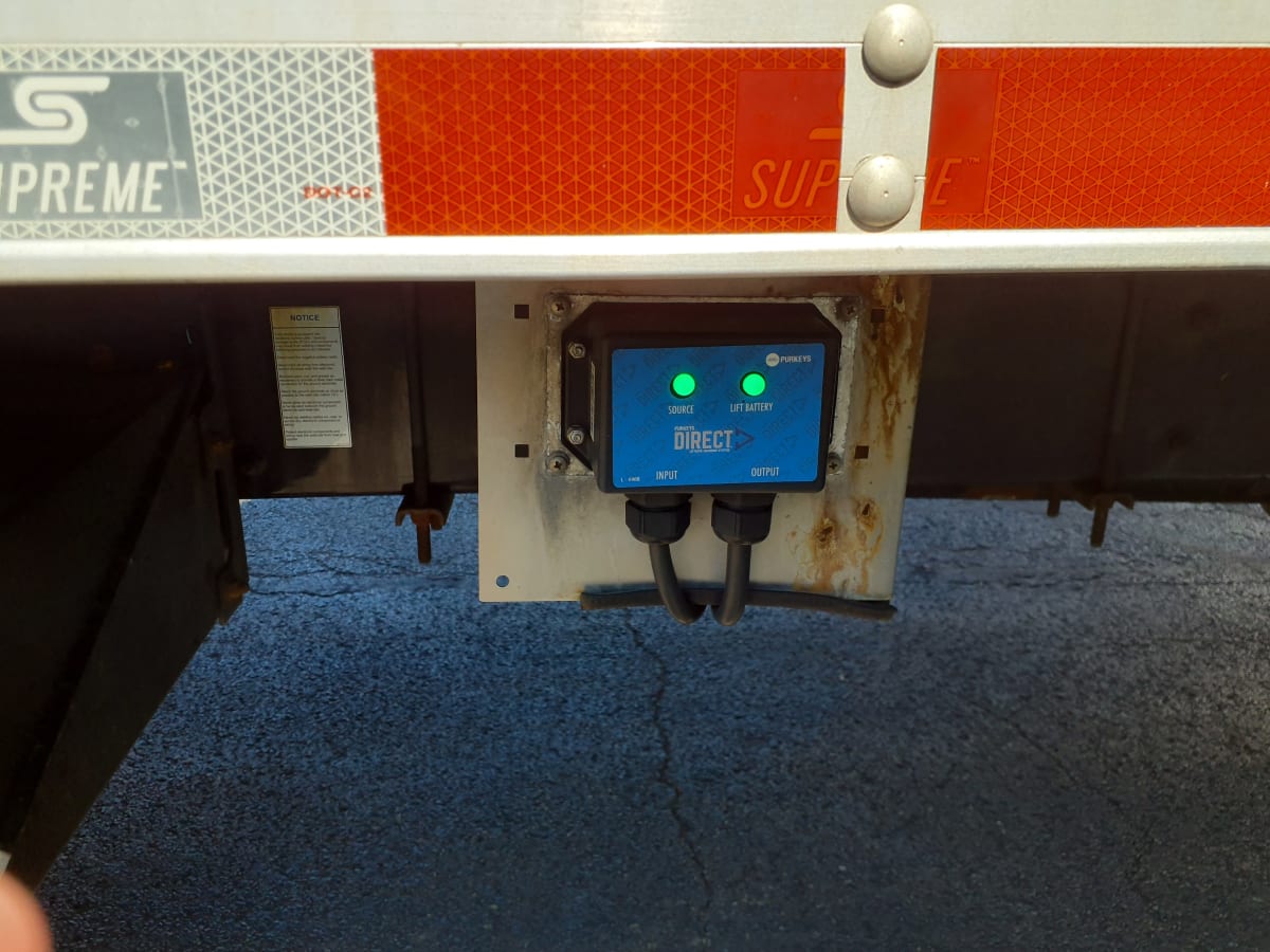 2021 Freightliner/Mercedes M2 106 266372