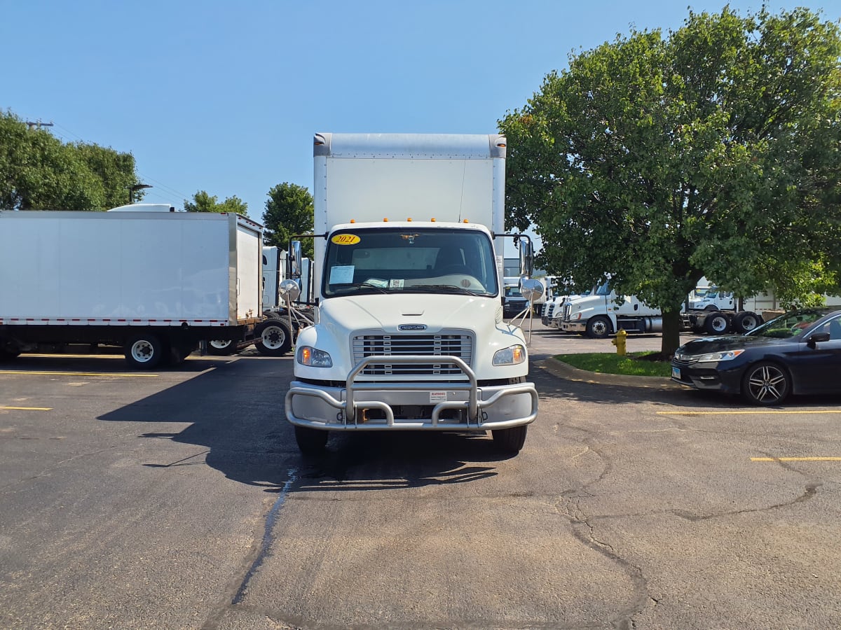 2021 Freightliner/Mercedes M2 106 266372
