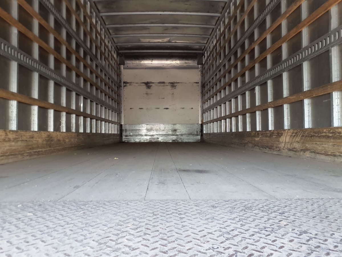 2021 Freightliner/Mercedes M2 106 266372