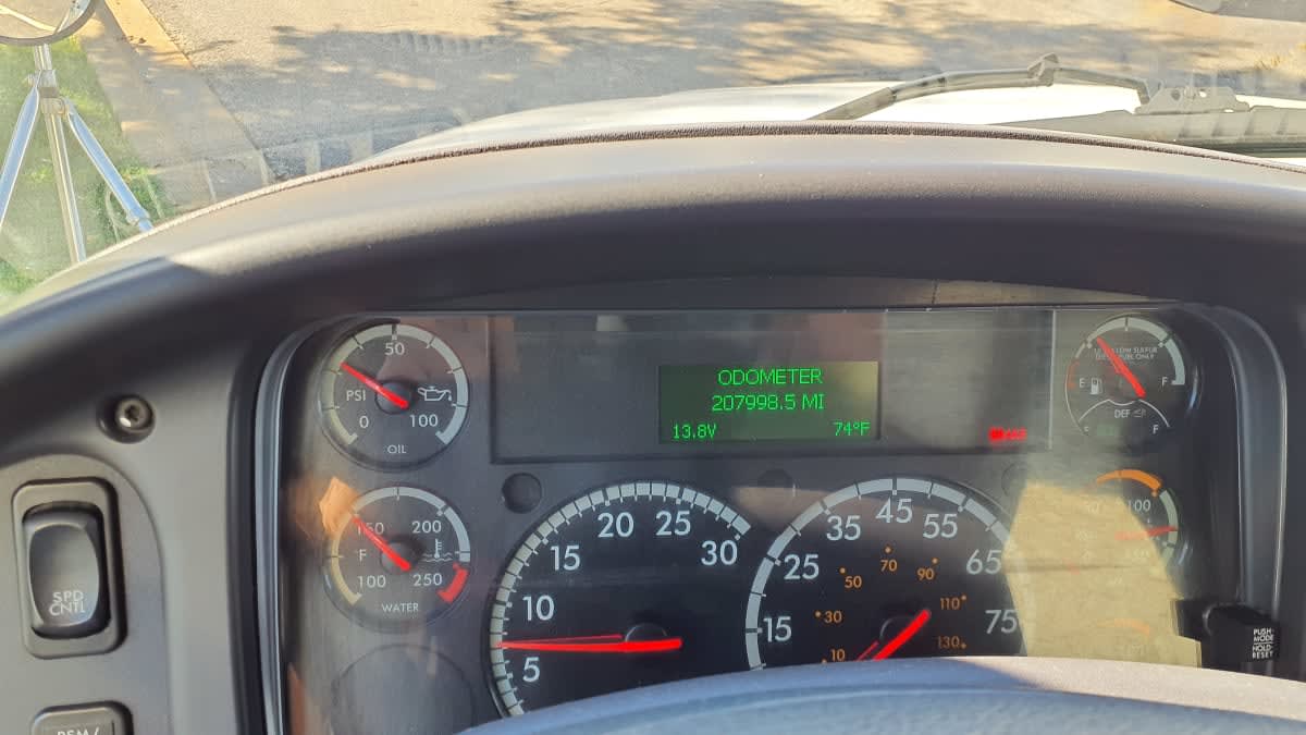 2020 Freightliner/Mercedes M2 106 266438