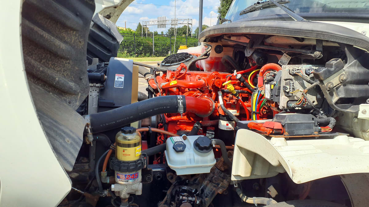 2020 Freightliner/Mercedes M2 106 266457