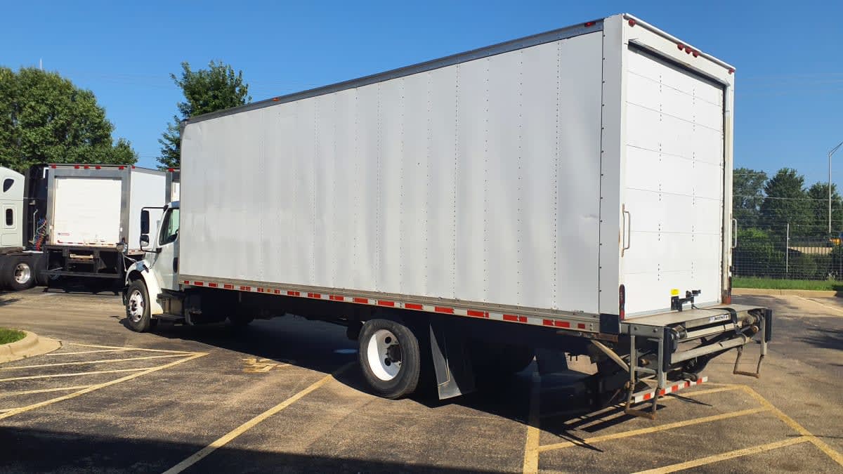2020 Freightliner M2 106 in Bolingbrook, IL — photo 6