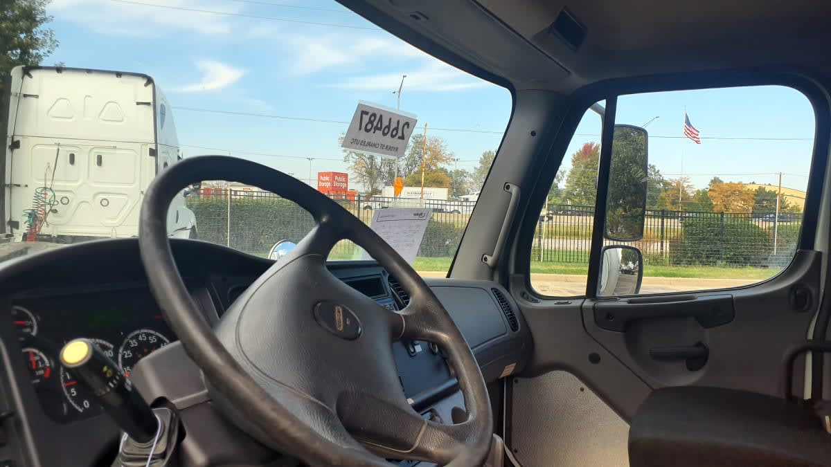 2020 Freightliner/Mercedes M2 106 266487