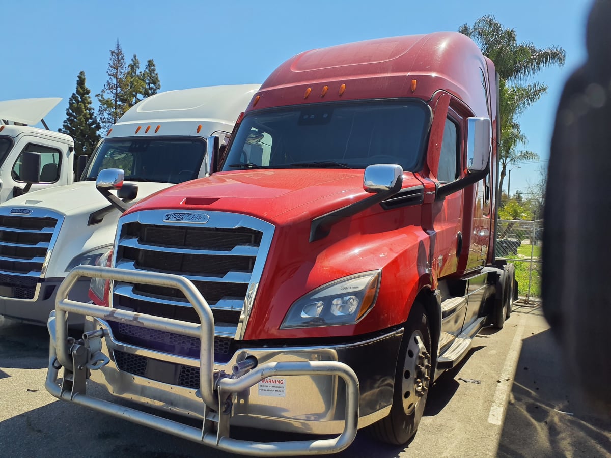 2021 Freightliner/Mercedes NEW CASCADIA PX12664 266601