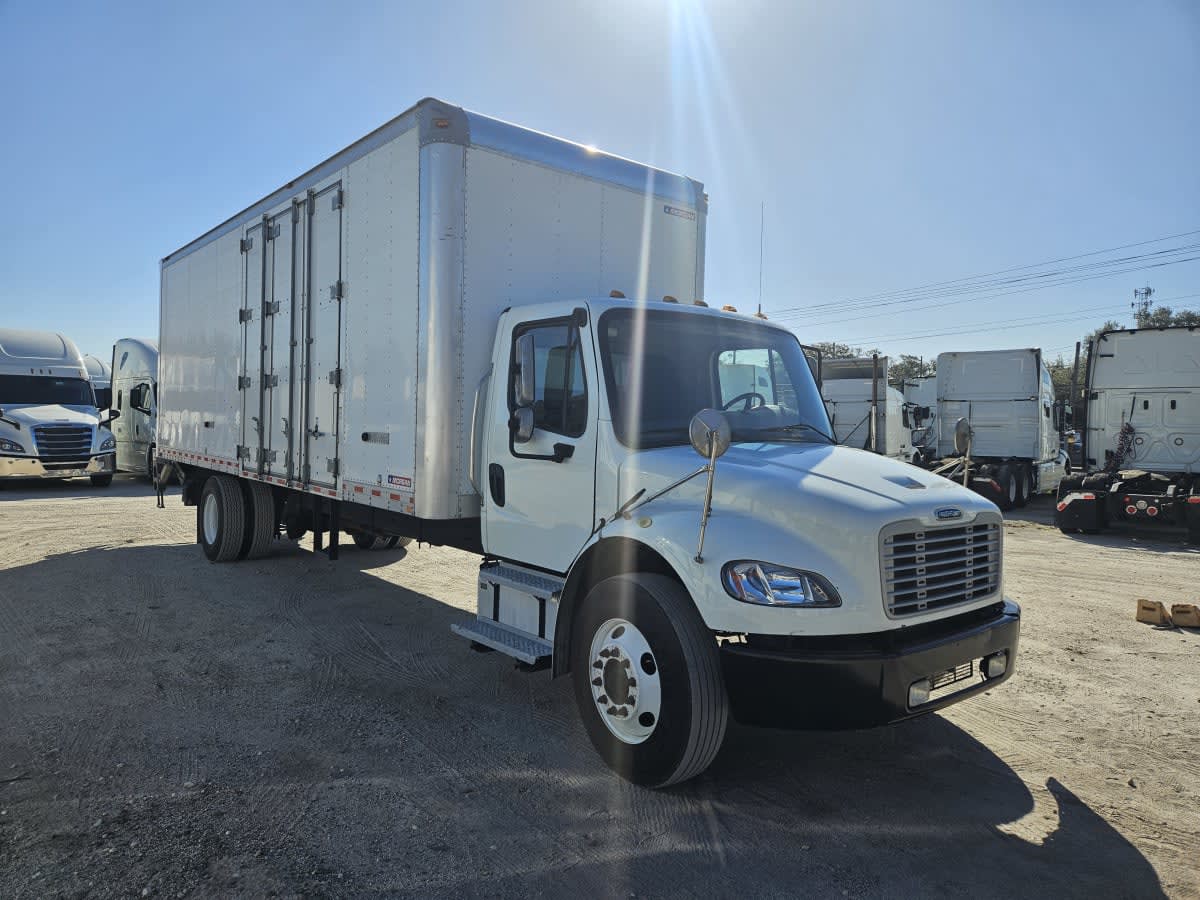 2020 Freightliner/Mercedes M2 106 266605