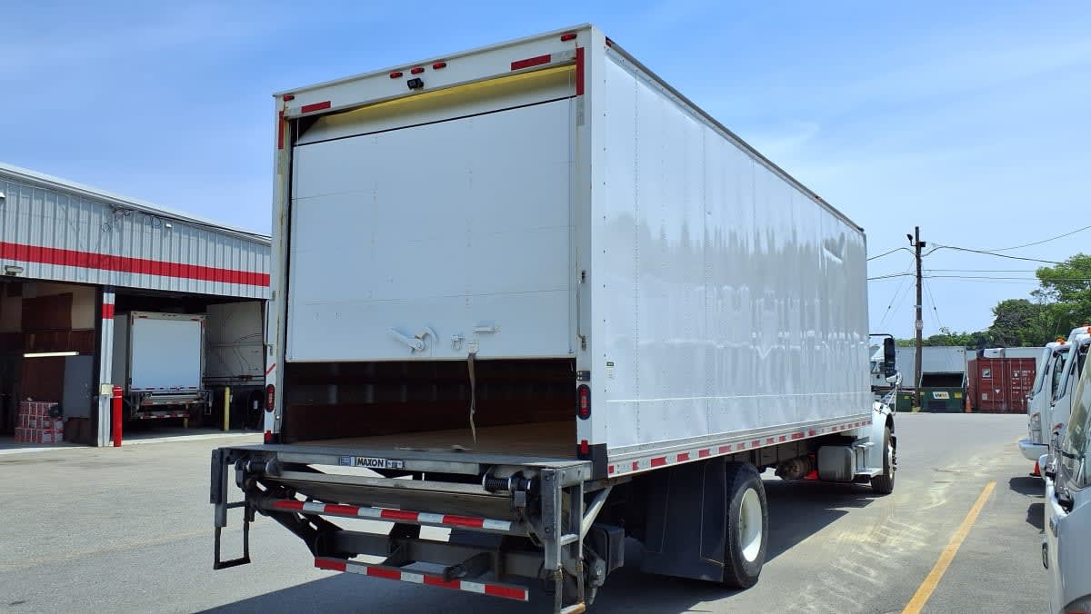 2021 Freightliner/Mercedes M2 106 266625