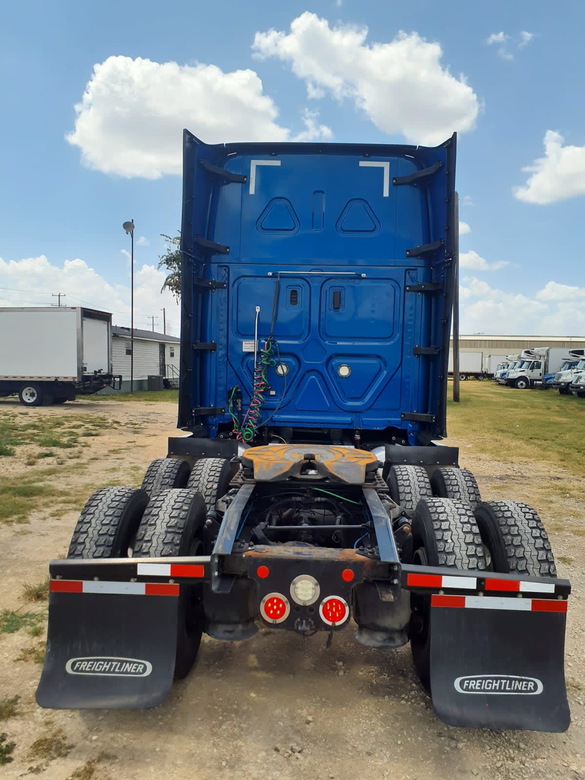 2021 Freightliner Cascadia in Converse, TX — photo 5