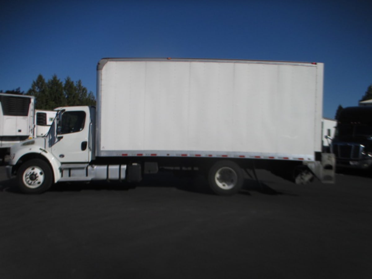 2021 Freightliner/Mercedes M2 106 266810