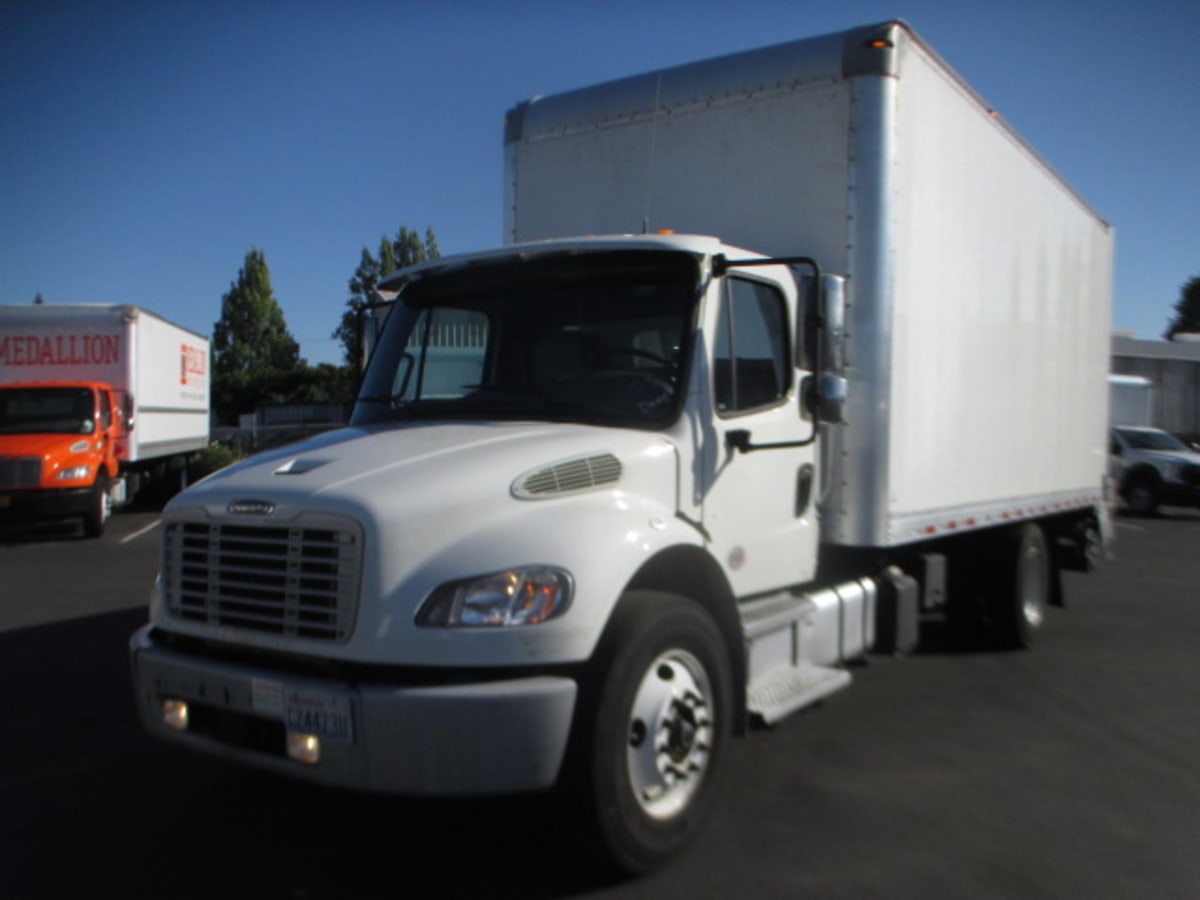 2021 Freightliner/Mercedes M2 106 266810