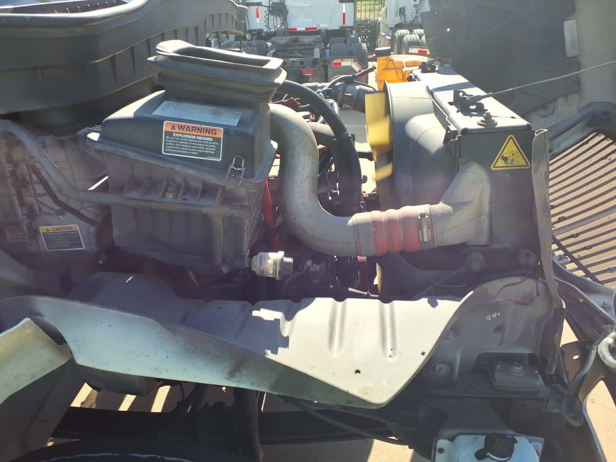 2020 Navistar International MV607 (4X2) 266824