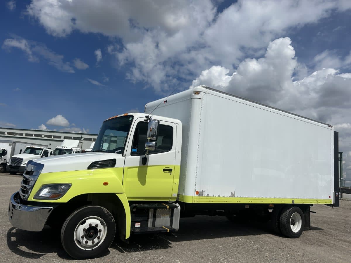 2020 Hino 258 266993