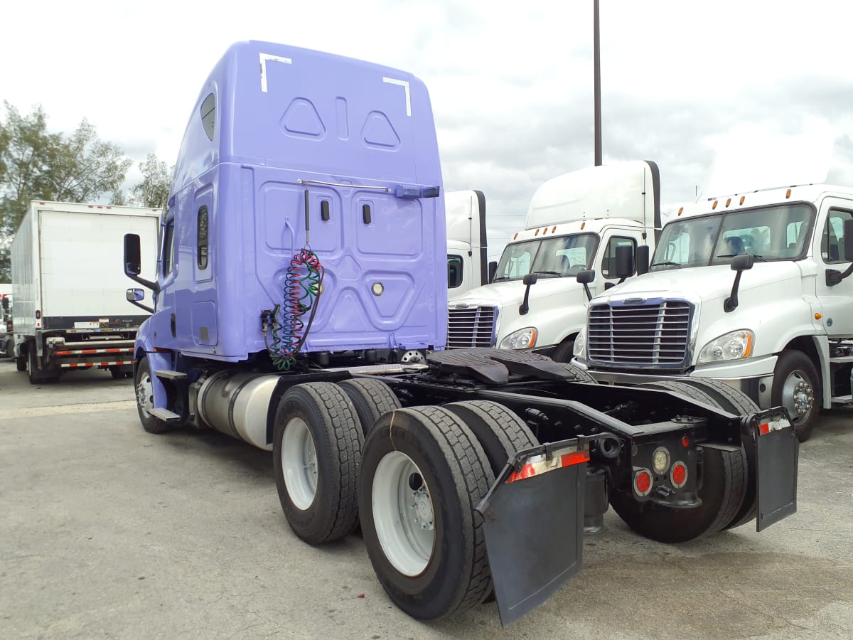 2021 Freightliner/Mercedes NEW CASCADIA PX12664 267303