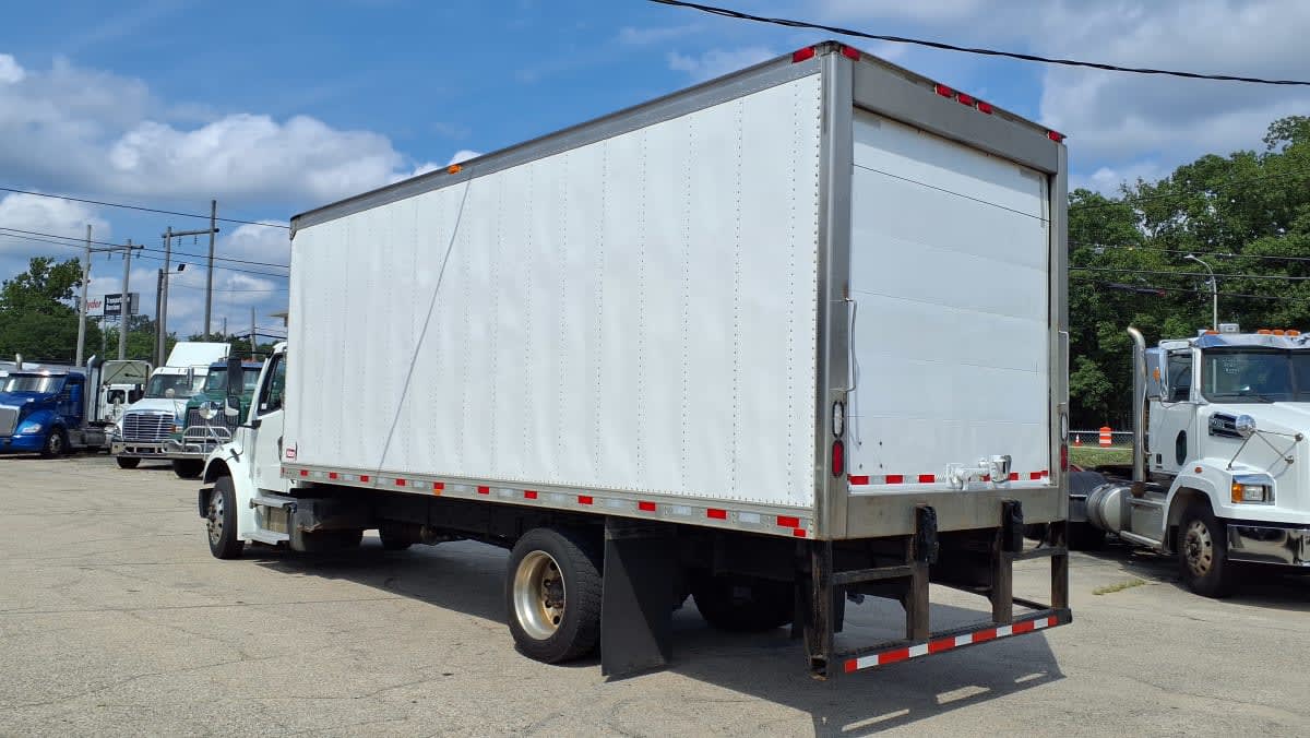 2020 Freightliner M2 106 in Warwick, RI — photo 6