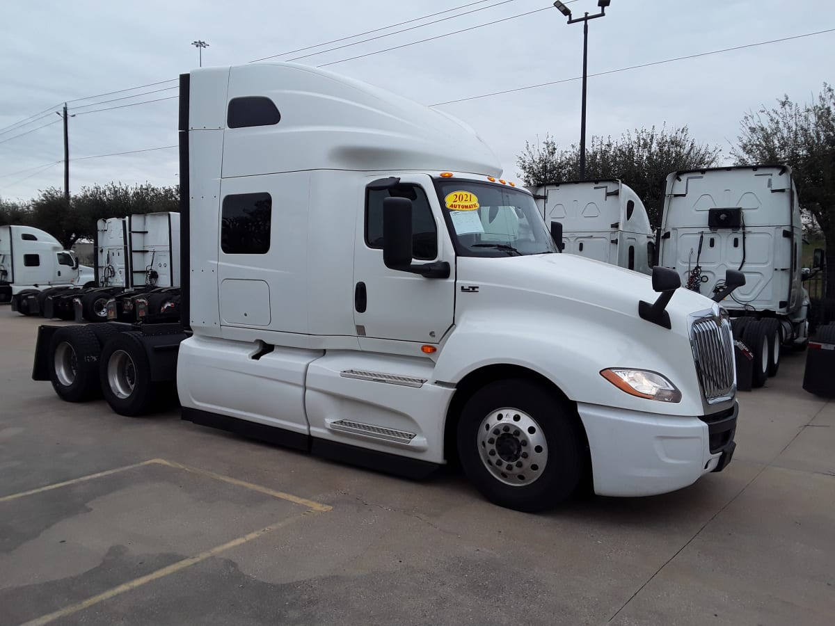 2021 Navistar International LT625 SLPR CAB 267349