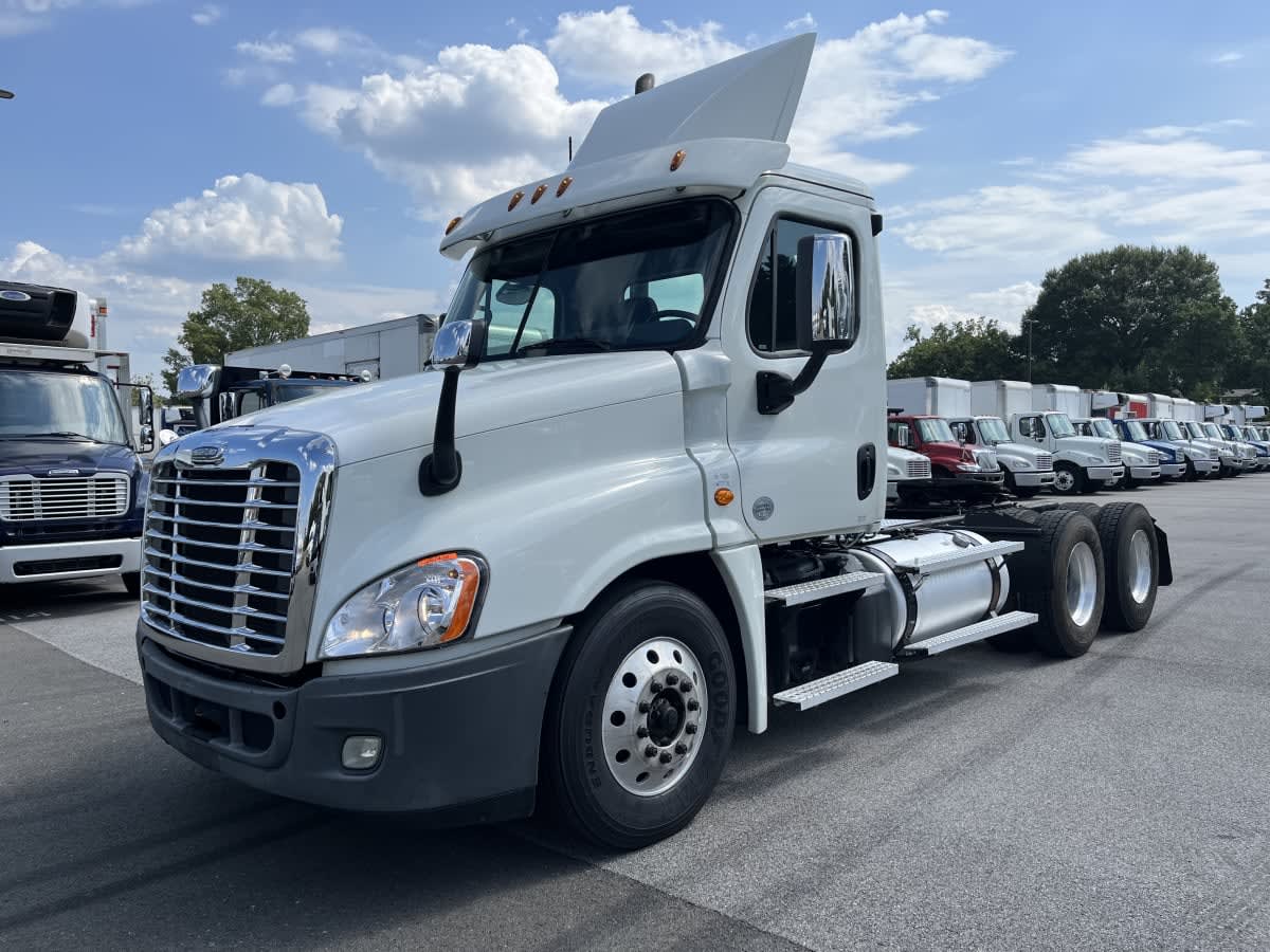 2020 Freightliner Cascadia in Beltsville, MD