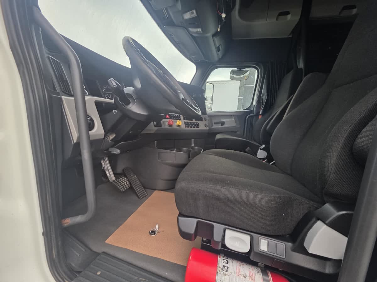 2020 Freightliner/Mercedes NEW CASCADIA PX12664 267452