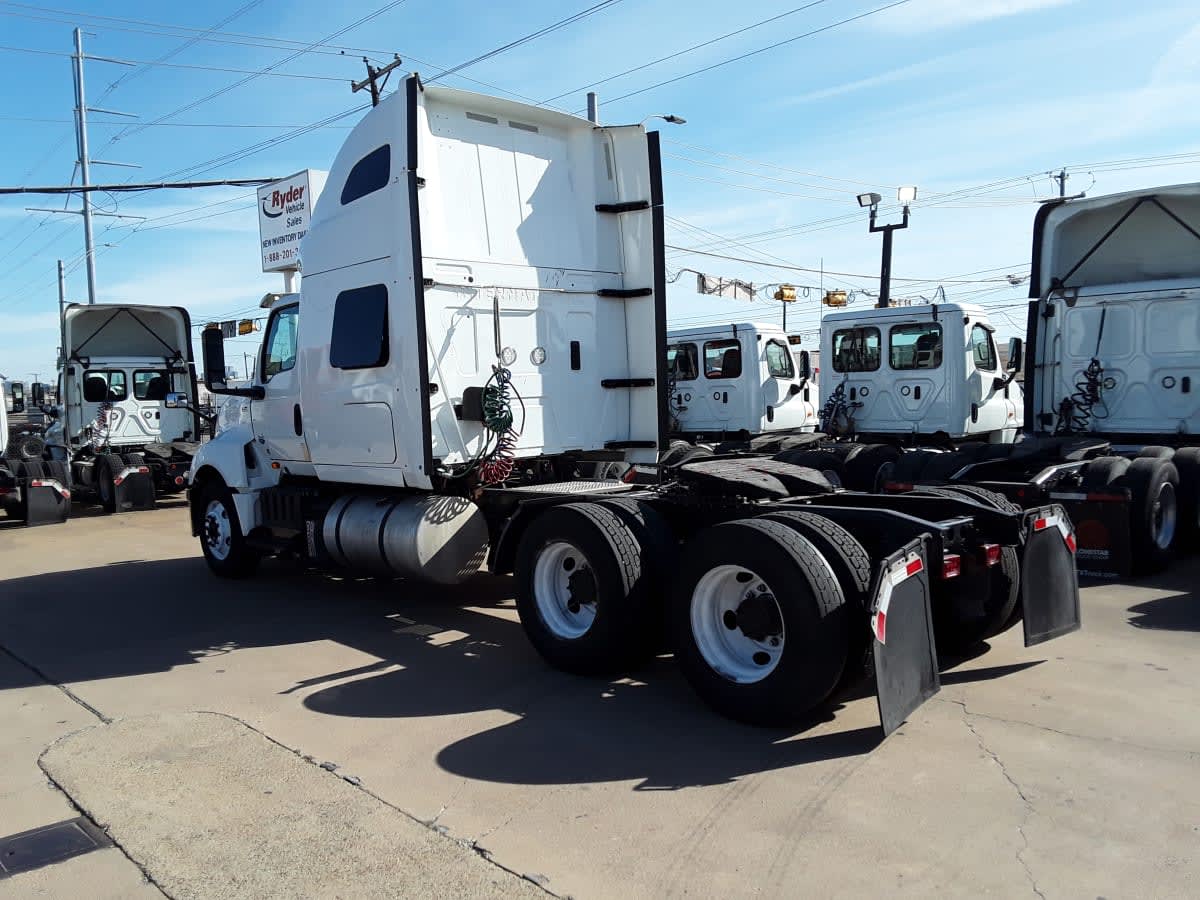 2020 International - image 6