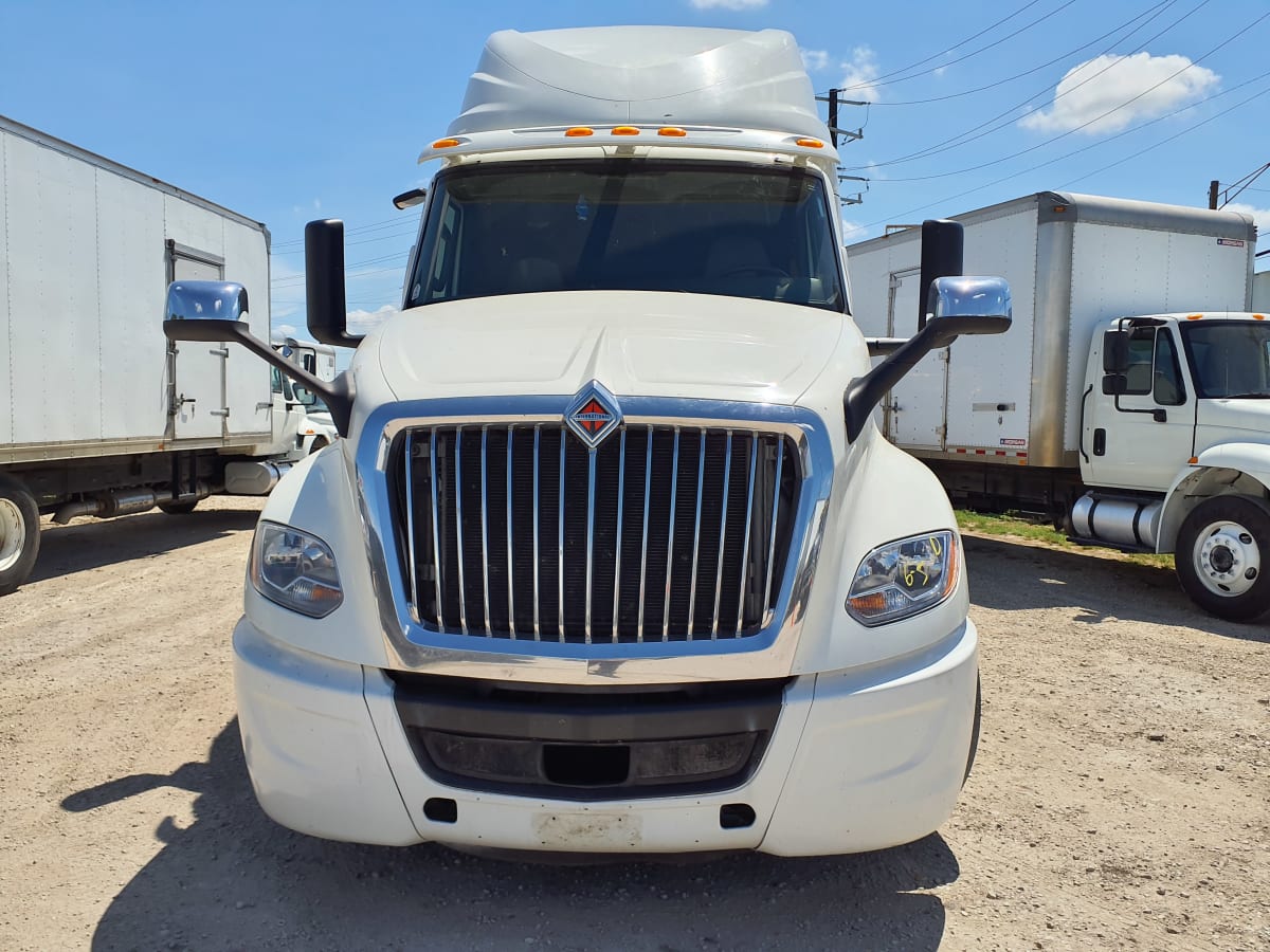 2020 Navistar International LT625 SLPR CAB 267612