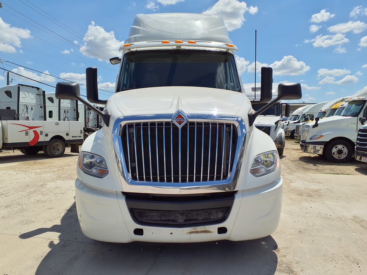 2020 Navistar International LT625 SLPR CAB 267618