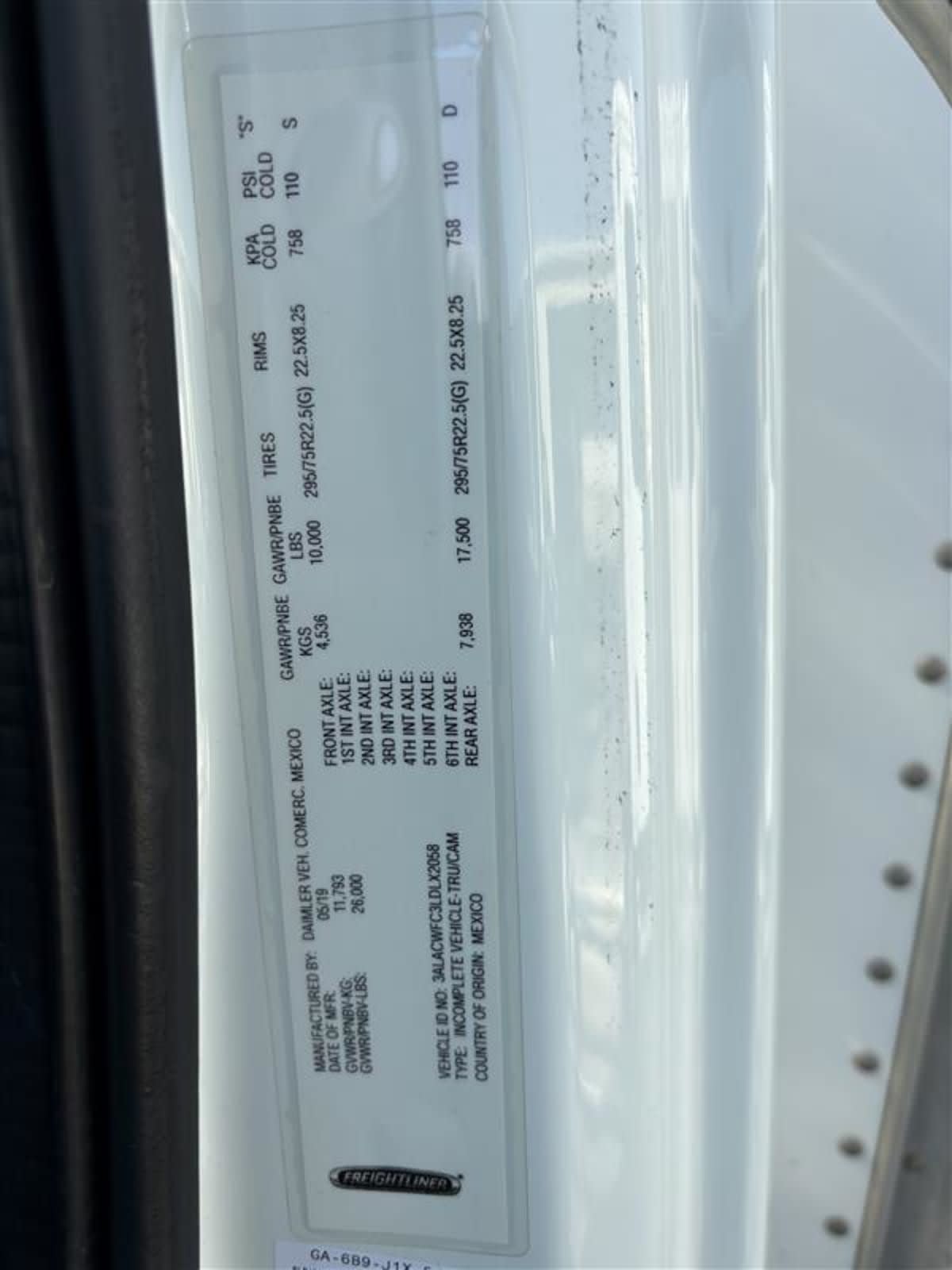 2020 Freightliner/Mercedes M2 106 267987