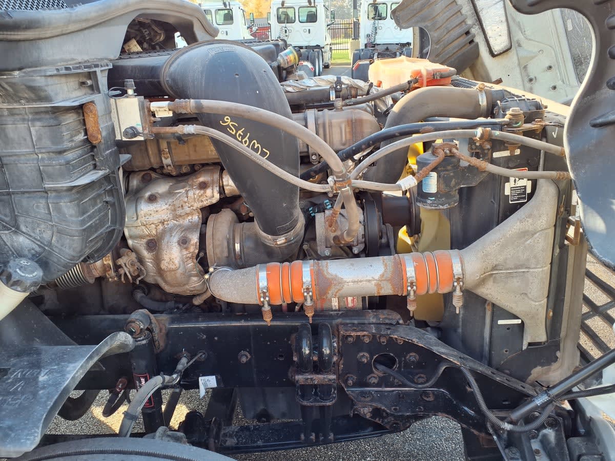 2020 Freightliner/Mercedes CASCADIA 125 268047