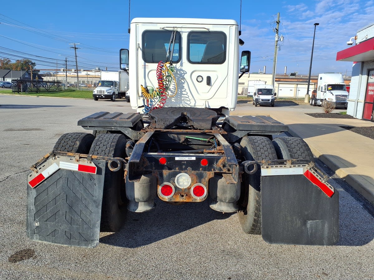 2020 Freightliner/Mercedes CASCADIA 125 268047