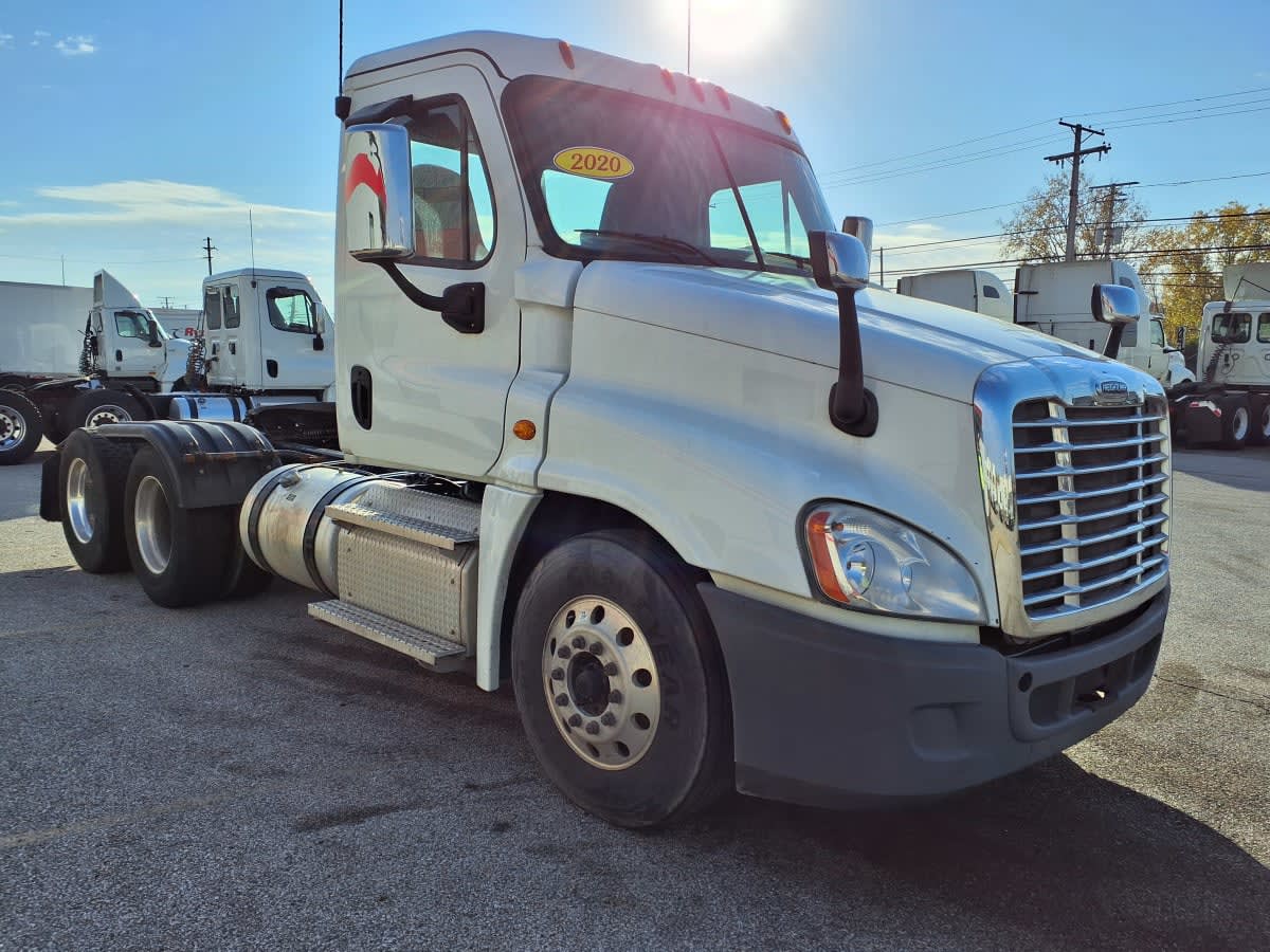 2020 Freightliner/Mercedes CASCADIA 125 268047