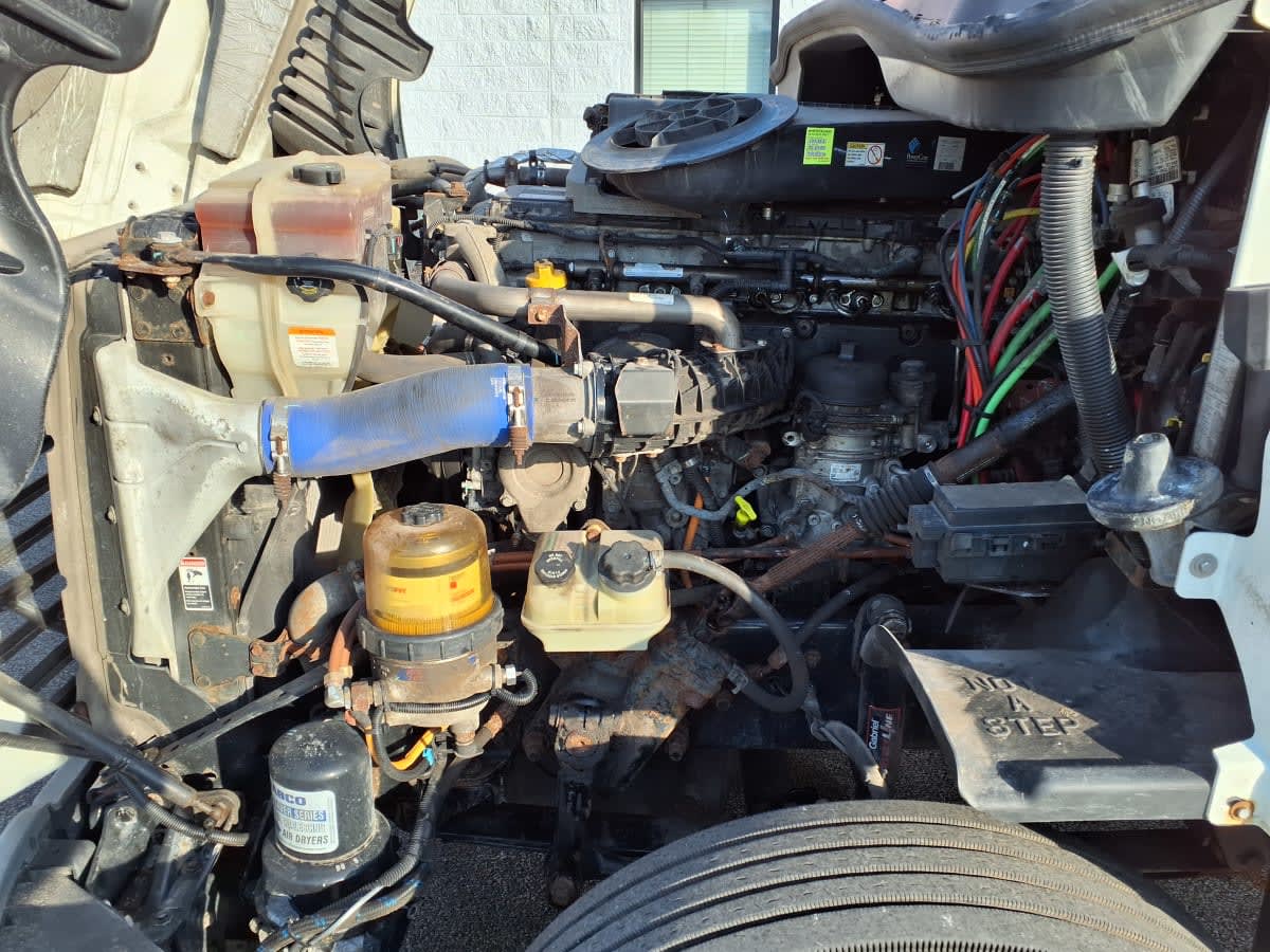 2020 Freightliner/Mercedes CASCADIA 125 268047